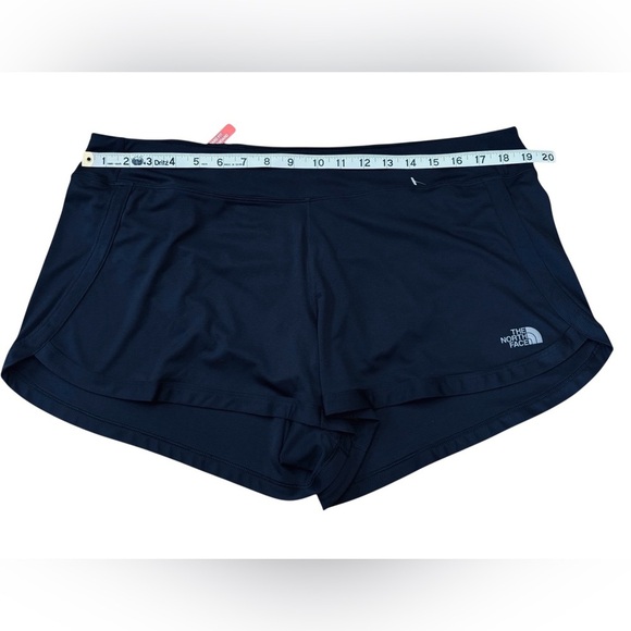 The North Face, Women’s FlashDry Running Shorts, Size XL, Black 🏃♀️➡️ - Picture 11 of 12